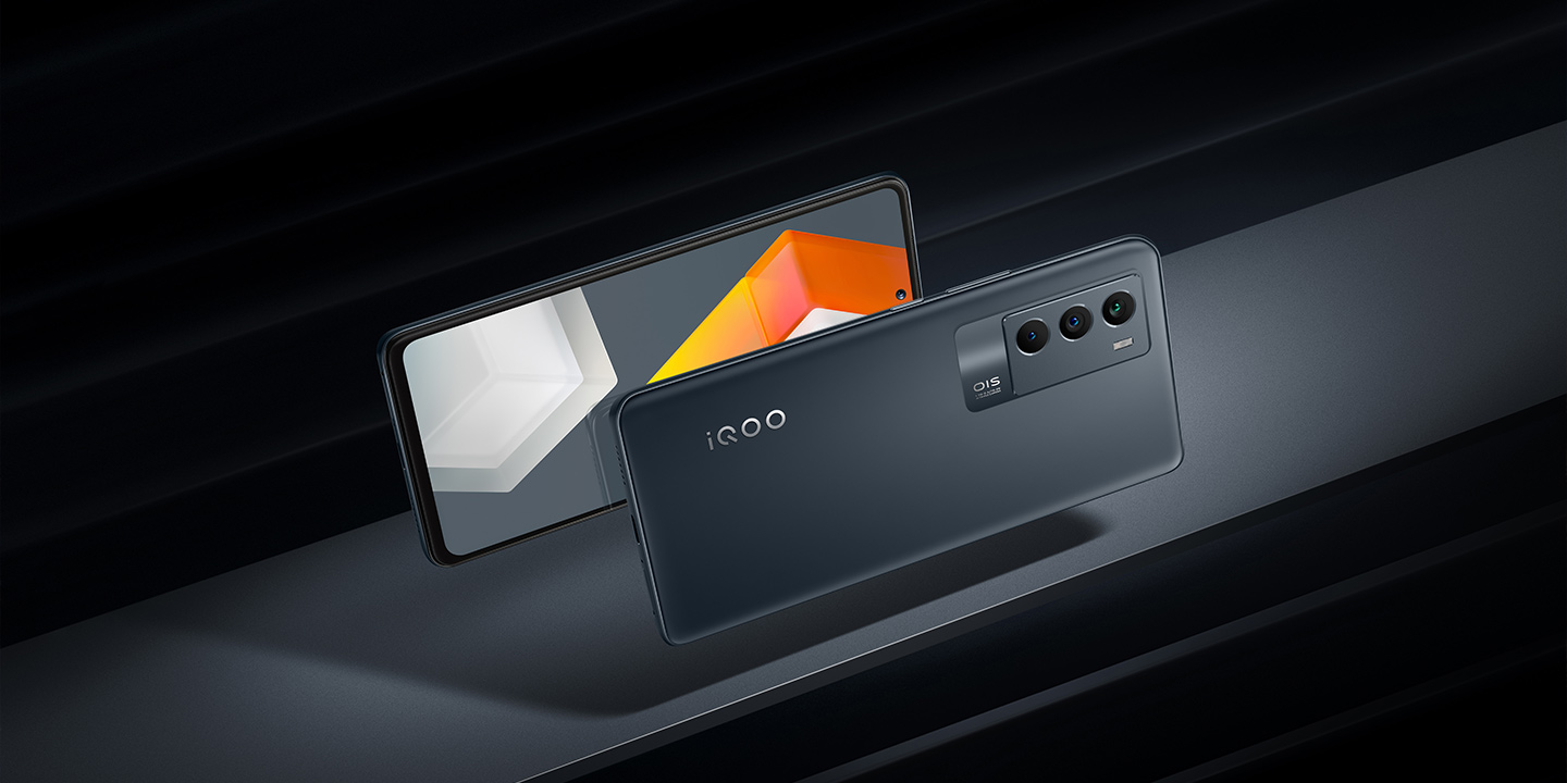 iQOO Neo5S，强悍双芯，热血酷玩
